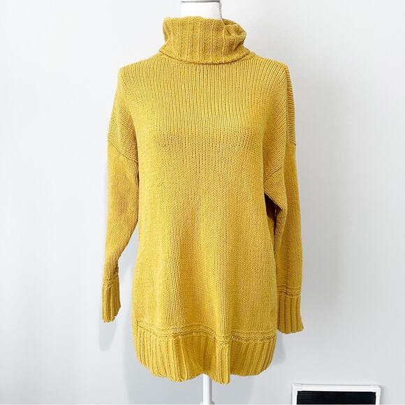 Aerie gold turtleneck cable knit sweater oversized size XS - Picture 1 of 8